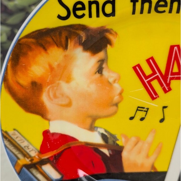 Vintage Kellogg's 100th Anniversary Corn Flakes Plate - "Send Them Back Happy" - Picture 5 of 7